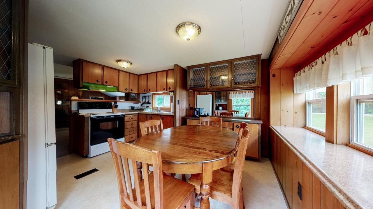 Riverbank'S Pemi Cottage Lincoln Bagian luar foto